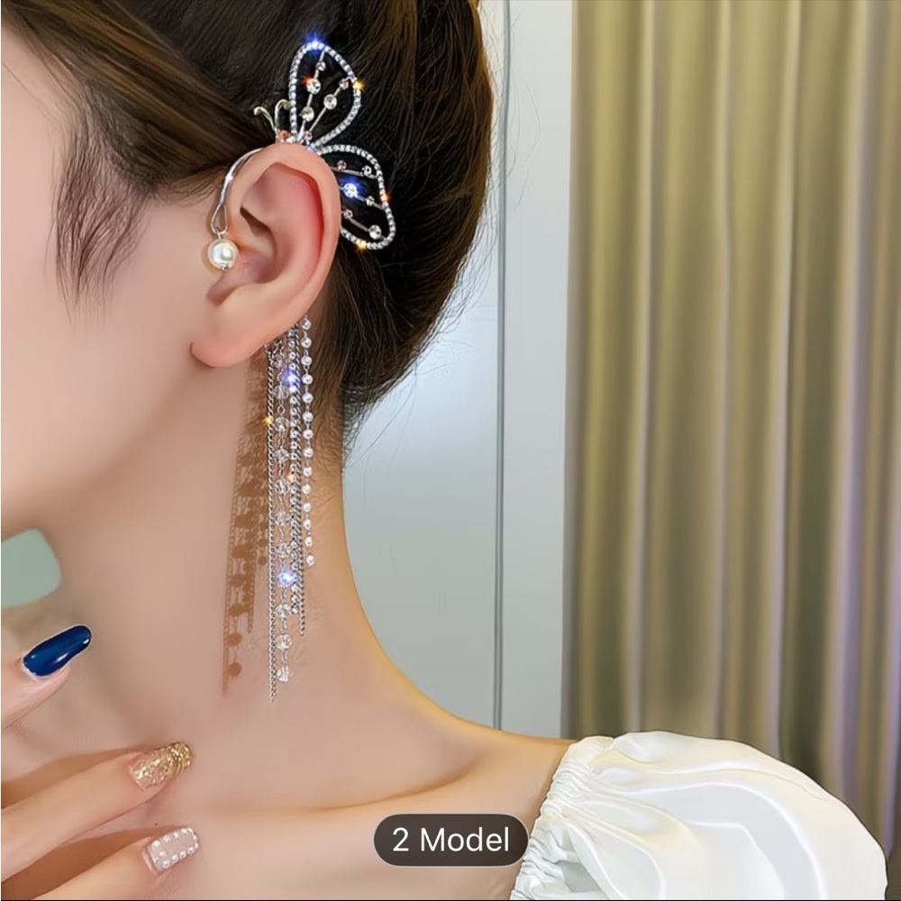 Elegant Butterfly Ear Cuff with Dangle Chains